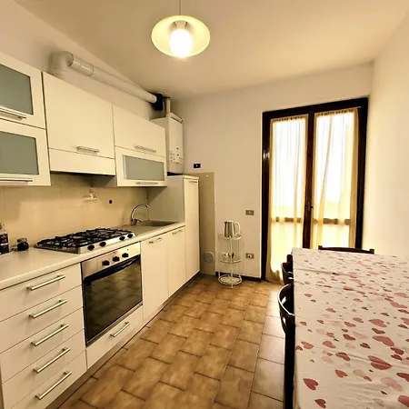 בית נופש Panorama - Mountain Iseo Hospitality *